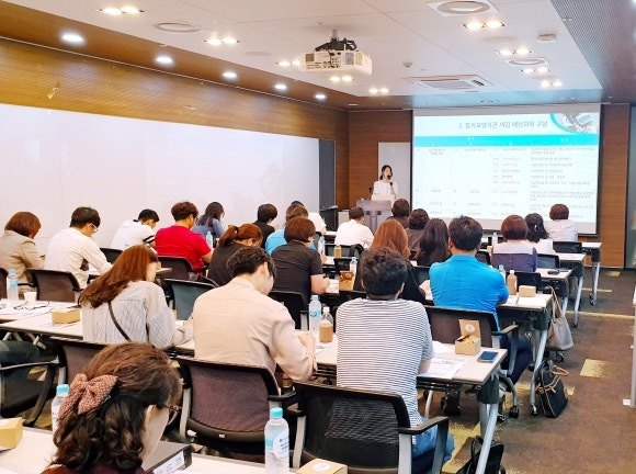 주간보호센터 대표자 및 시설장 자격 조건 분석