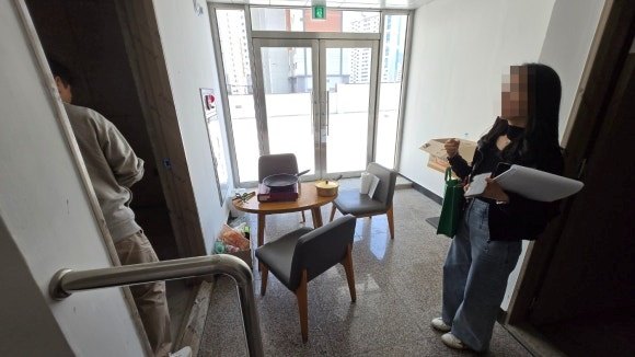 굿케어 주간보호센터 본점 어르신들의 활동 모습